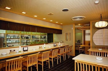 restaurant-cafeteria