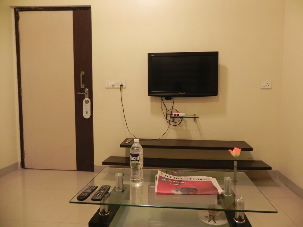 Hotel Reeva Suites 20/25