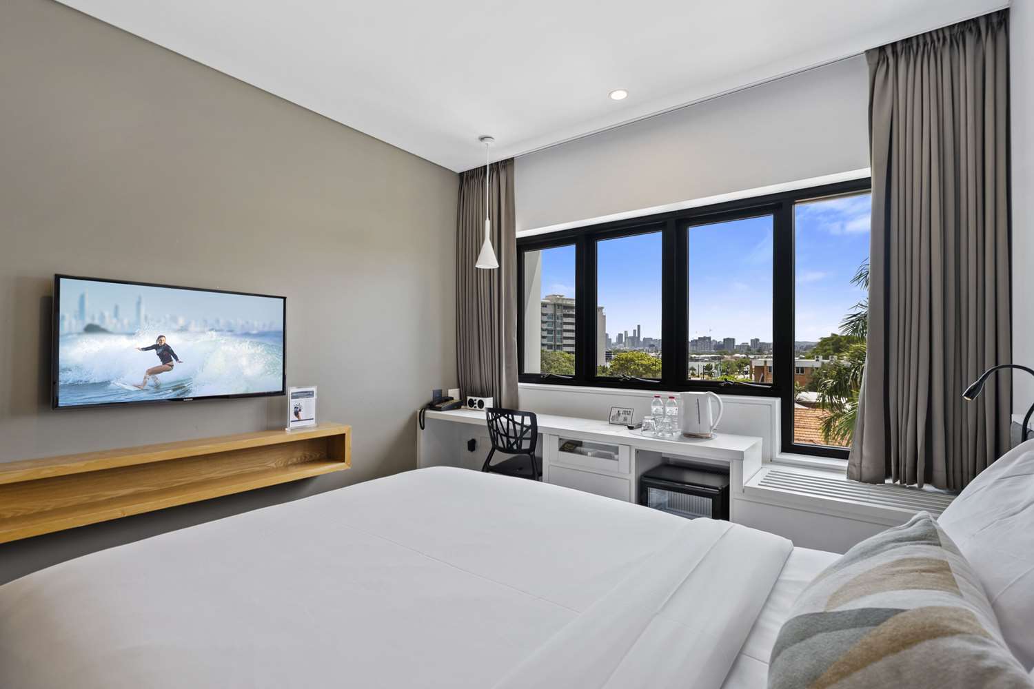 Room, Queen Bed