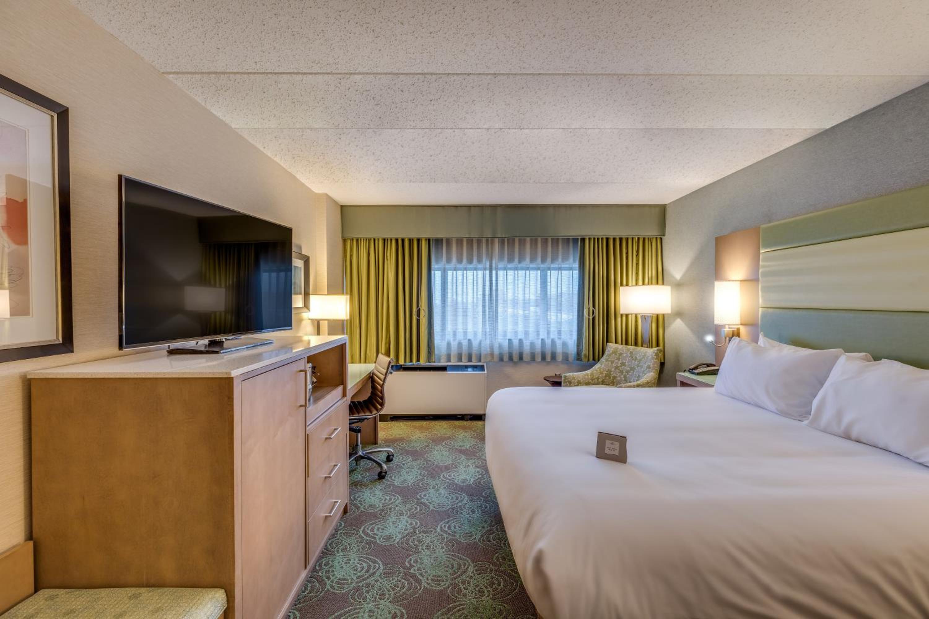 Standard, King Bed, Accessible