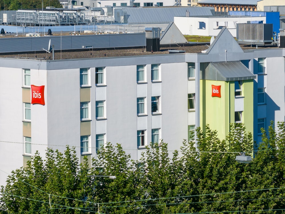 IBIS FRANKFURT MESSE WEST 2/61