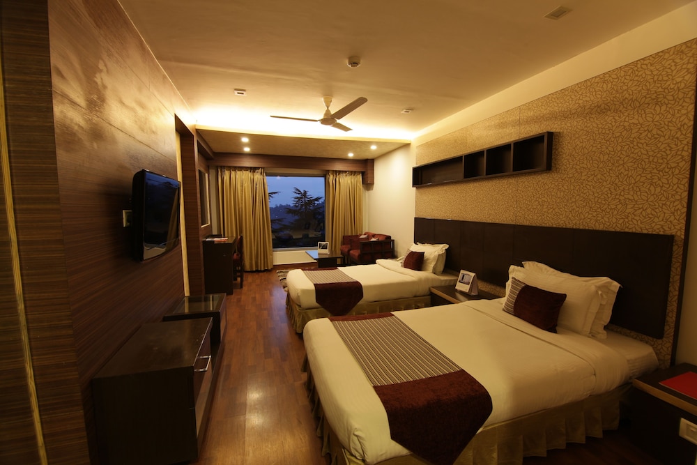Amritara Surya, Mcleodganj 39/68
