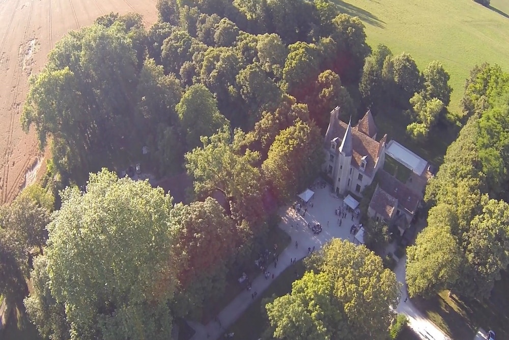 Chateau Le Sallay 51/58