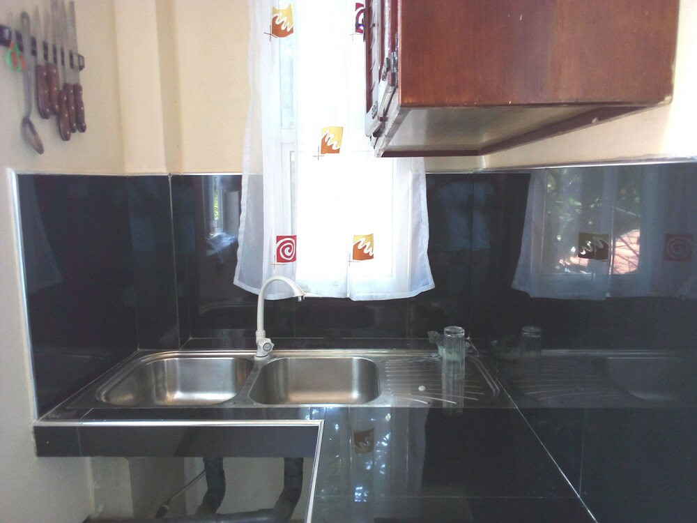 Randi Homestay 13/23