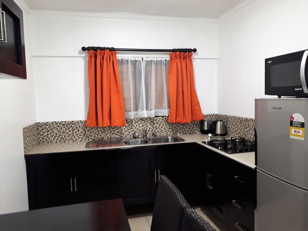 Suva Motor Inn 34/50