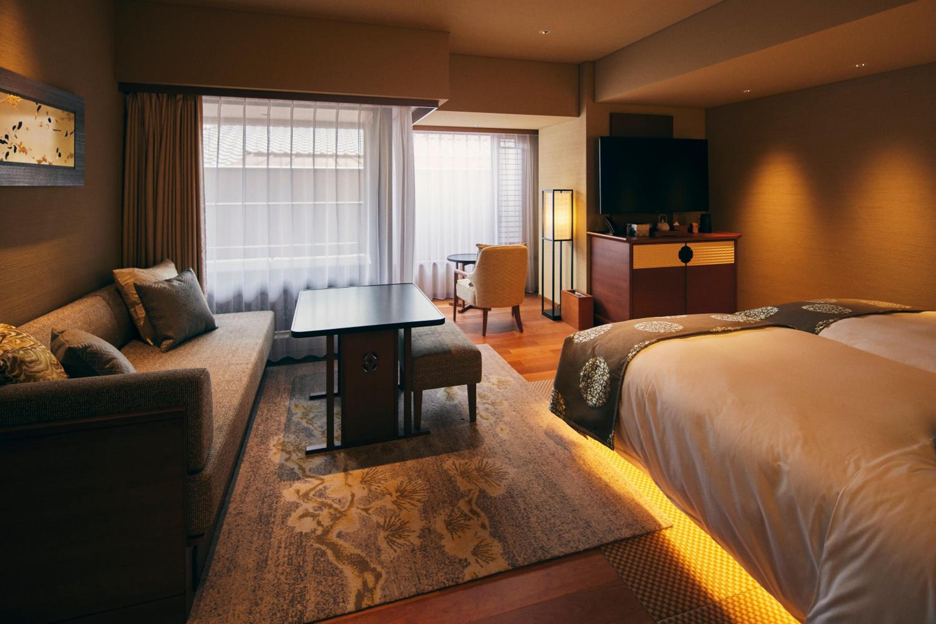 Room, Twin Beds