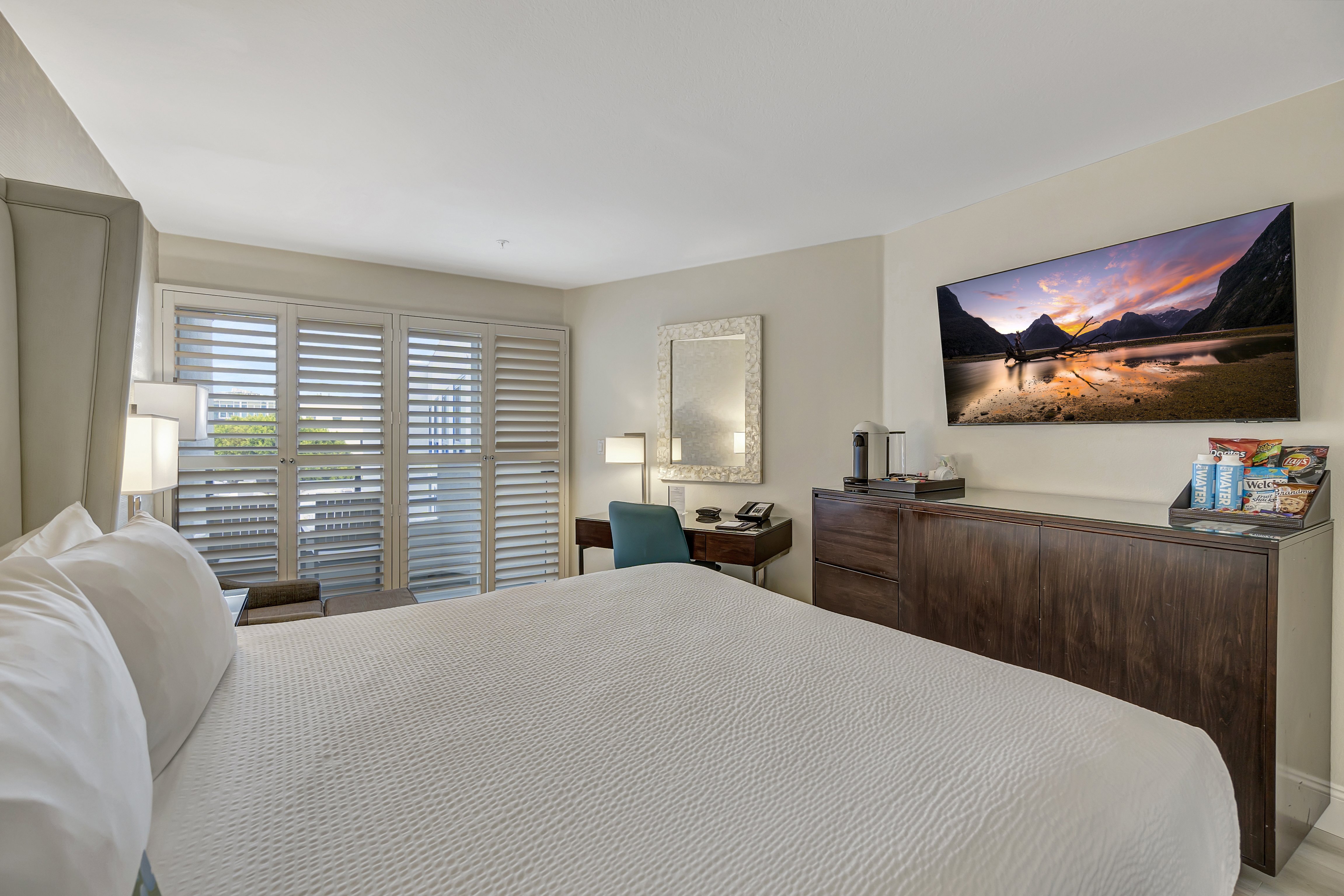 Ocean View Hotel 13/70