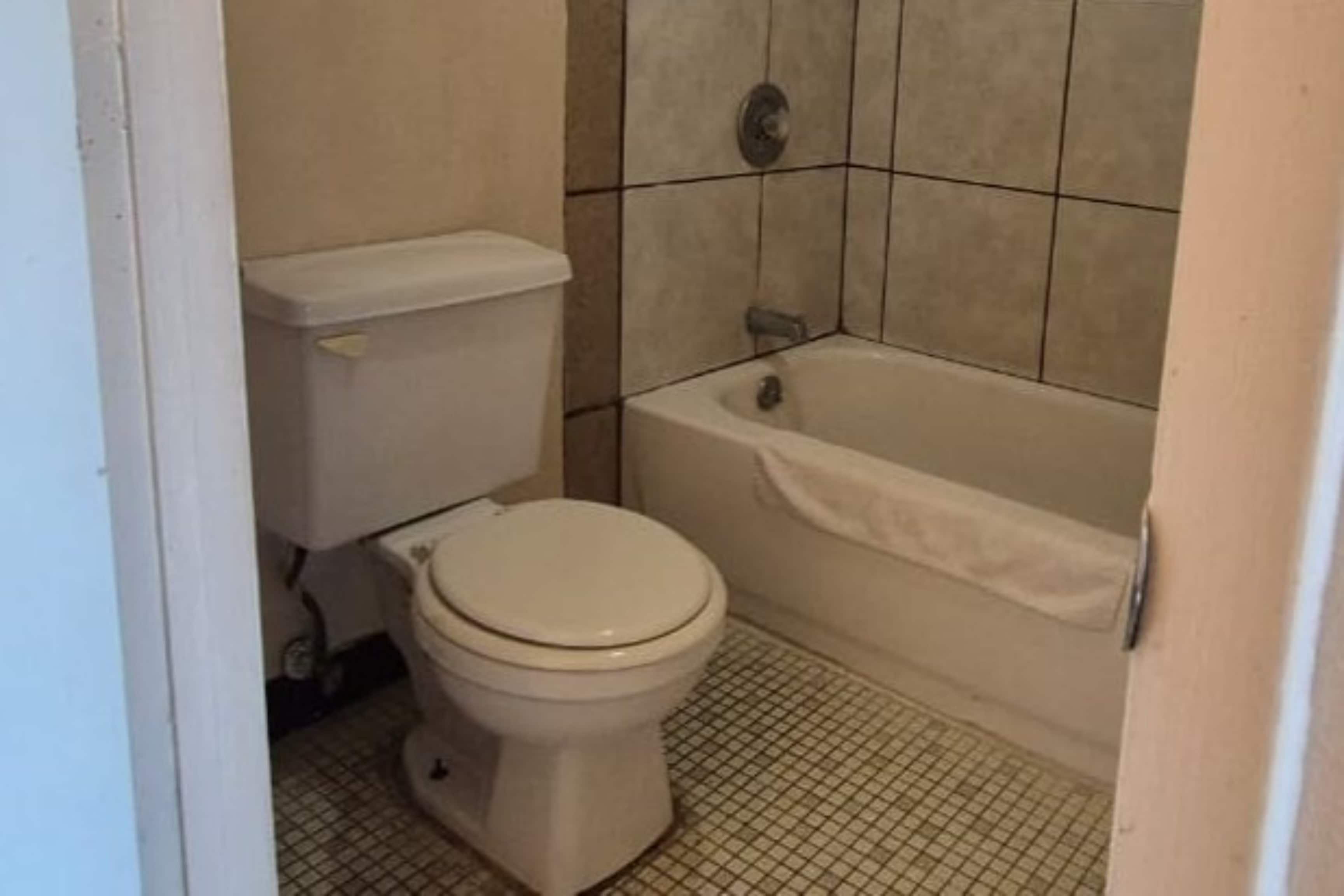 Central Motel Kissimmee Near Disney World 45/48