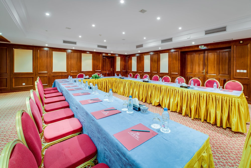 LE ROYAL HAMMAMET 18/50