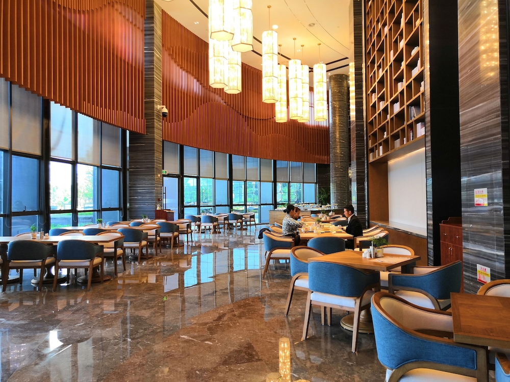 Jinling Grand Hotel Nanchang 50/56