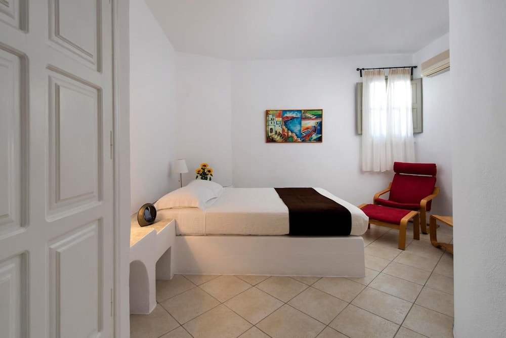 GORGONA VILLAS 10/35