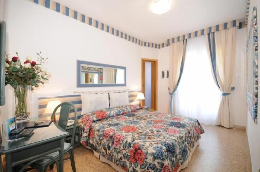 Hotel Ariston 17/50