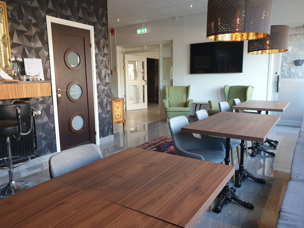Ronneby Cityhotell 37/48