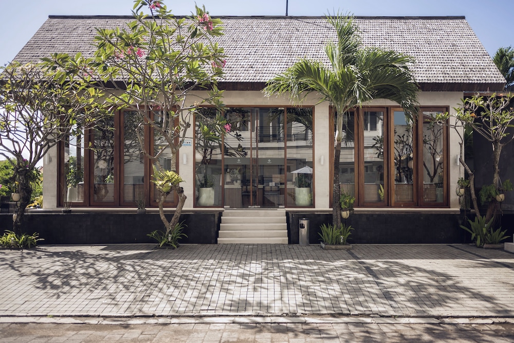 Astera Villa Seminyak by Ini Vie Hospitality in Legian