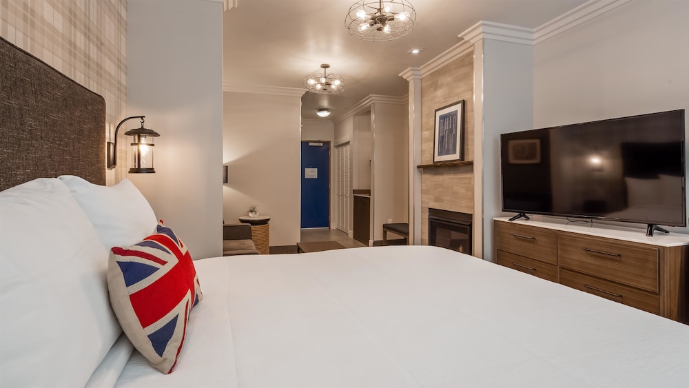 Aristocrat Hotel, BW Signature Collection 10/31