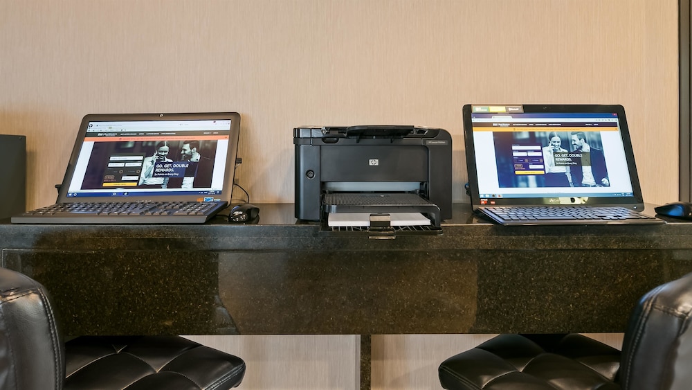 Best Western Airport Inn Calgary 4/30