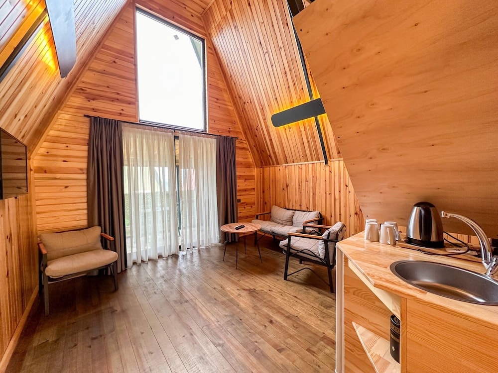 Patya Bungalov 15/50