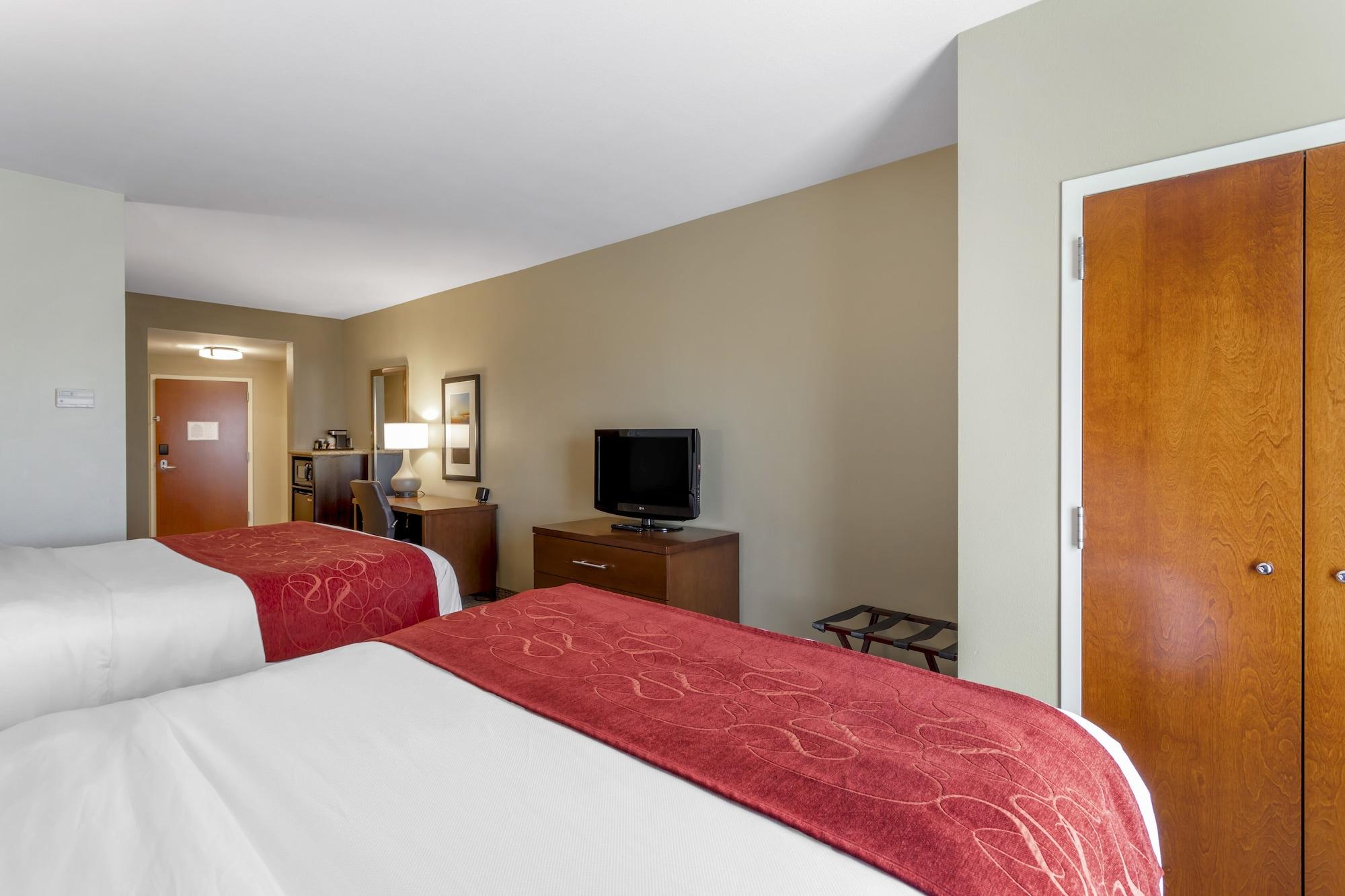 Suite, Multiple Beds