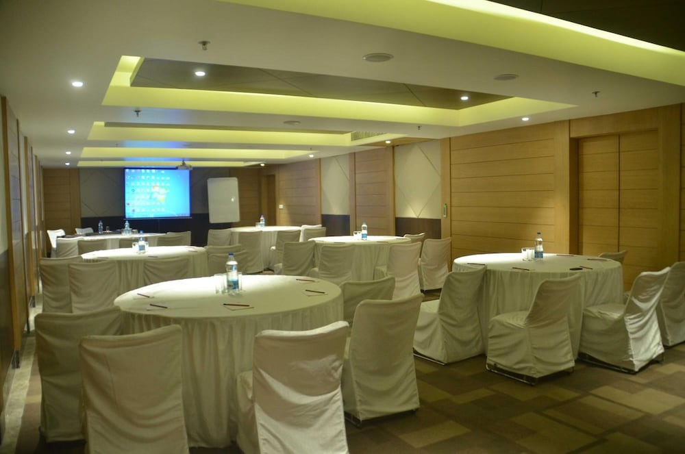 Hotel Marigold Jaipur 31/42