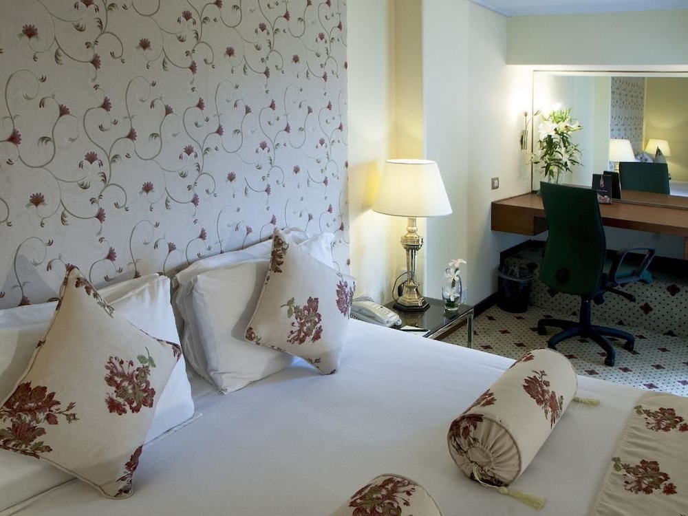 Avari Hotel Lahore photo2