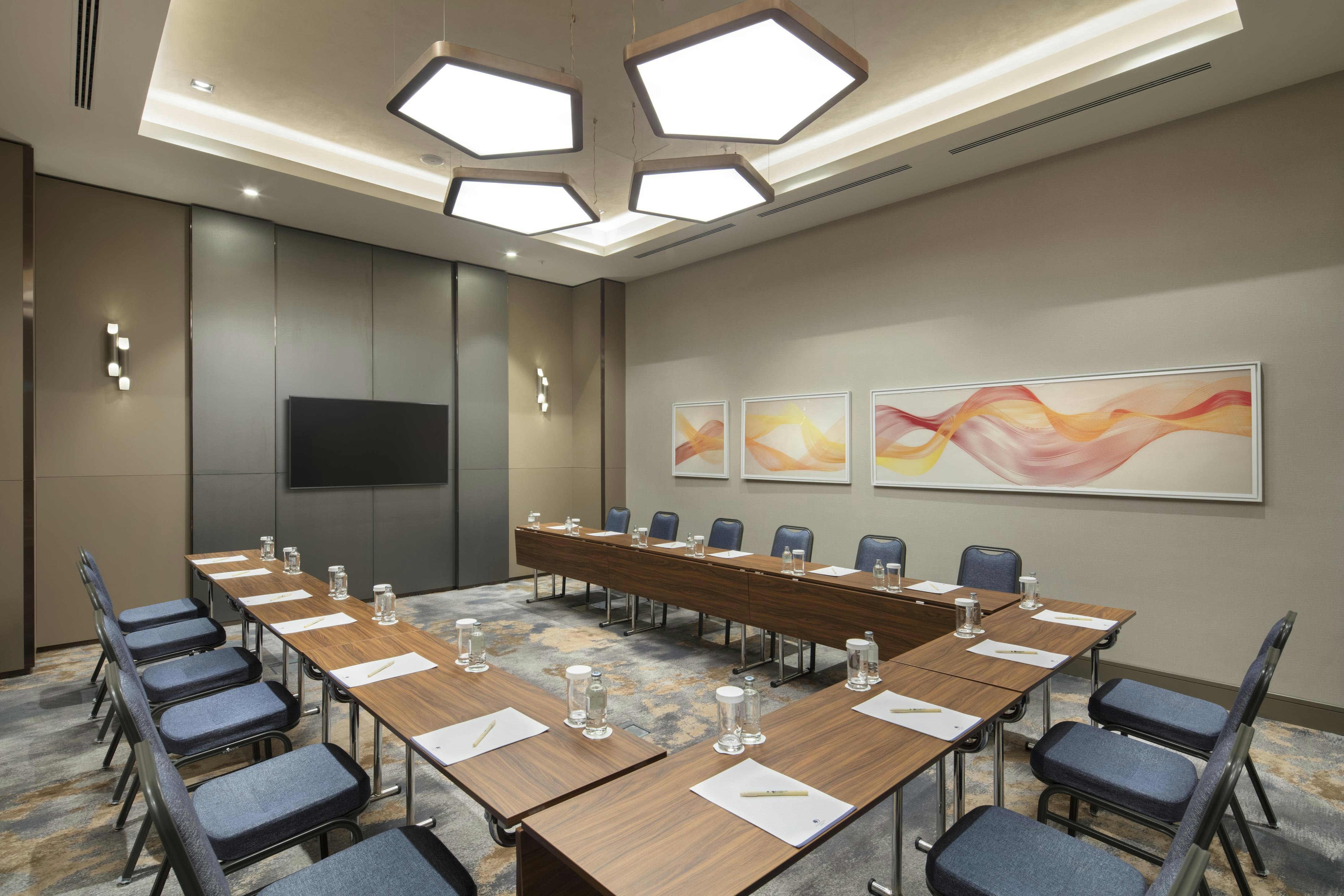 Doubletree By Hilton Skopje 44/50