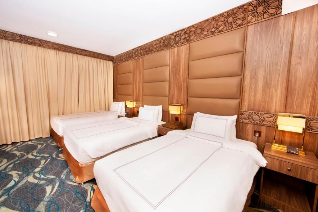 Premier Tpl Room
