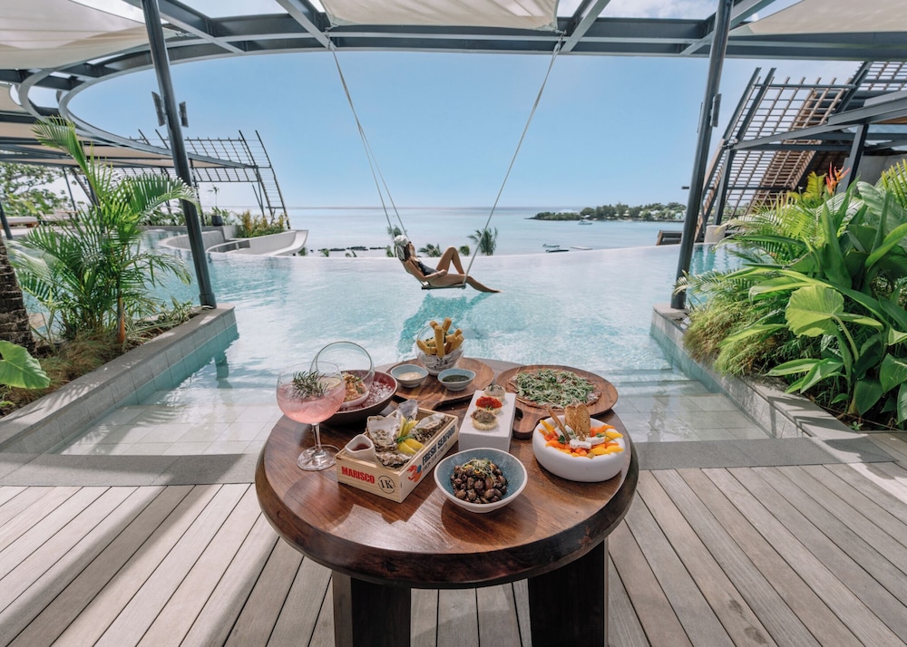 LUX Grand Baie Mauritius 33/50