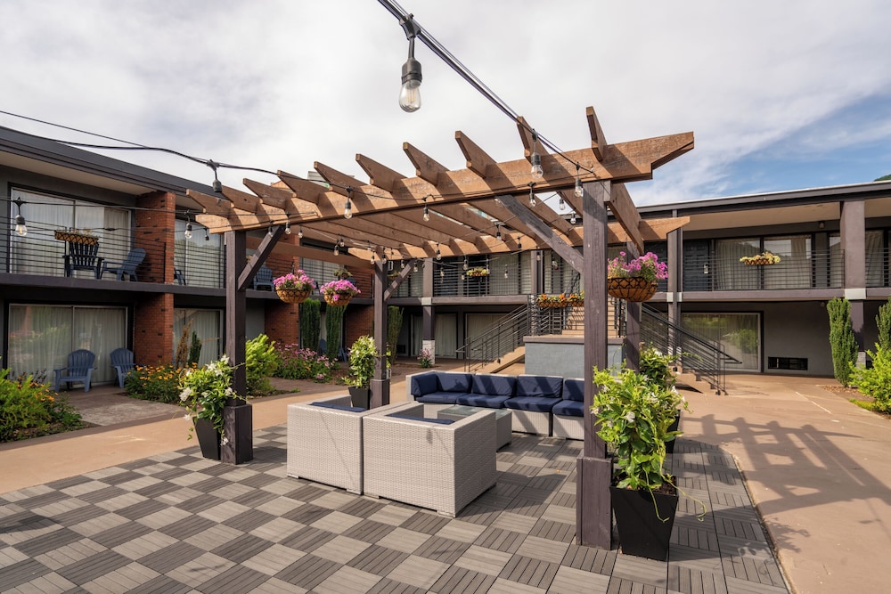 Beaucatcher a Boutique Motel 17/46