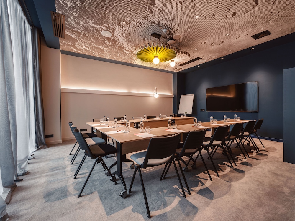 Ibis Tbilisi City 60/68