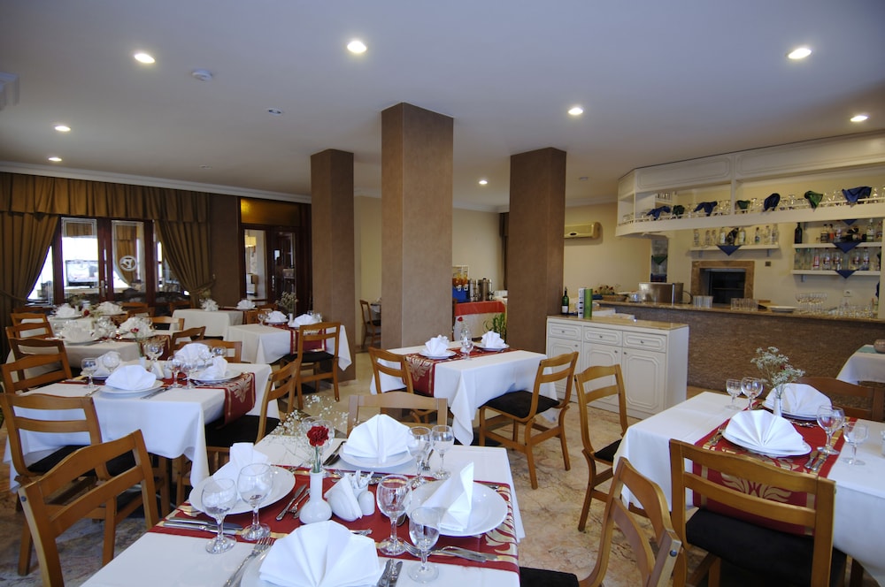 Sherwood Premio Hotel 37/50