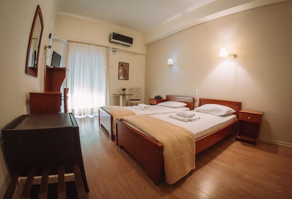 Hotel King Pyrros 29/38