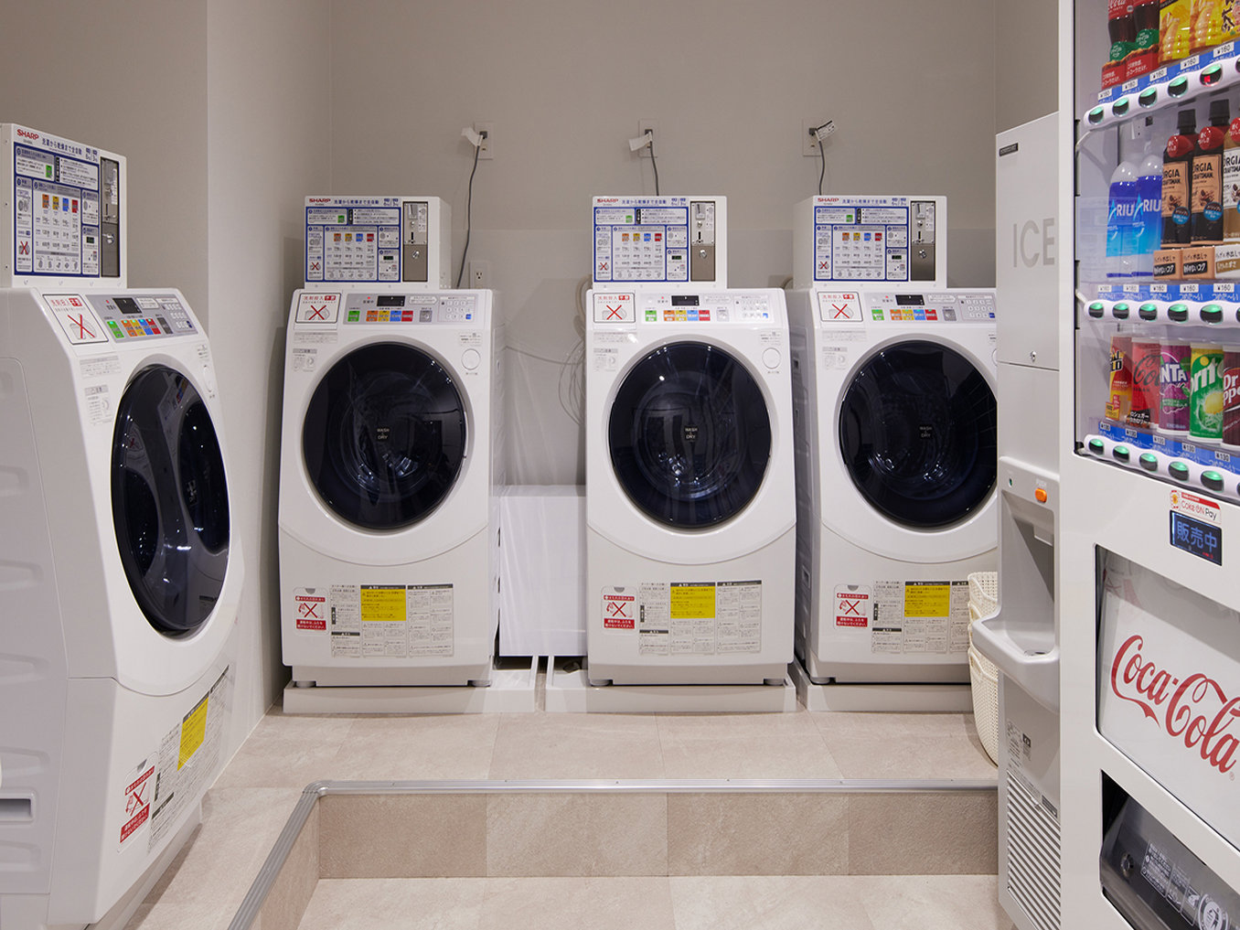 hotel androoms Naha Port 7/13