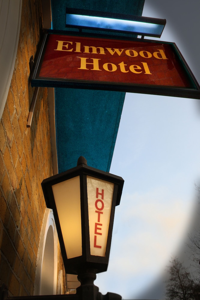 Elmwood Hotel 6/29