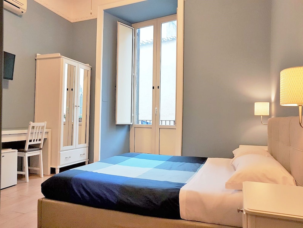 Hotel Meuble Santa Chiara Suite 10/48