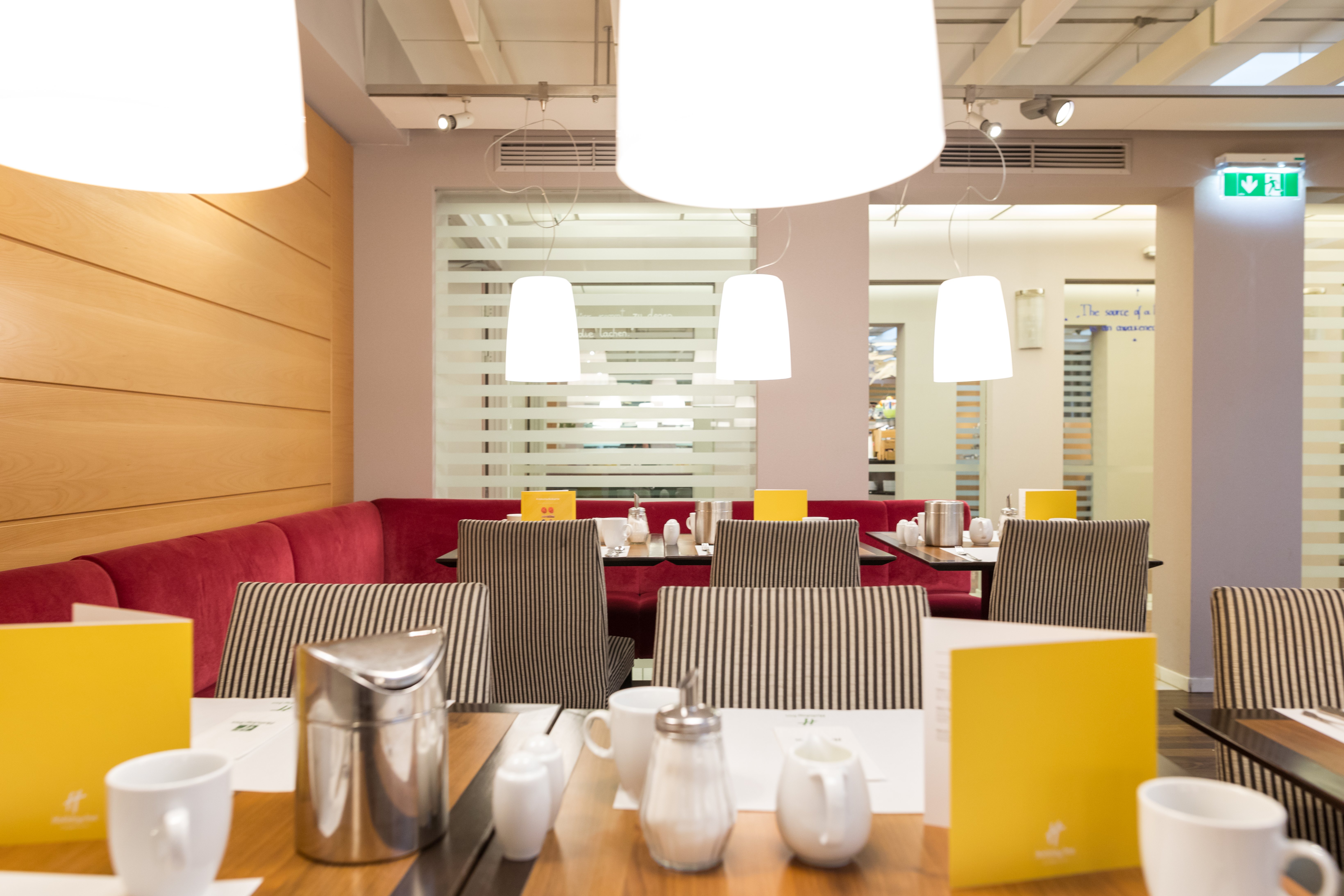 HOLIDAY INN VIENNA CITY 58/74