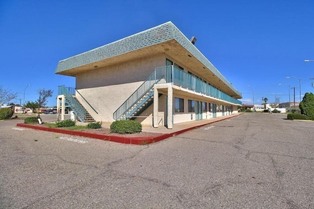 Motel6 Douglas, AZ 11/59