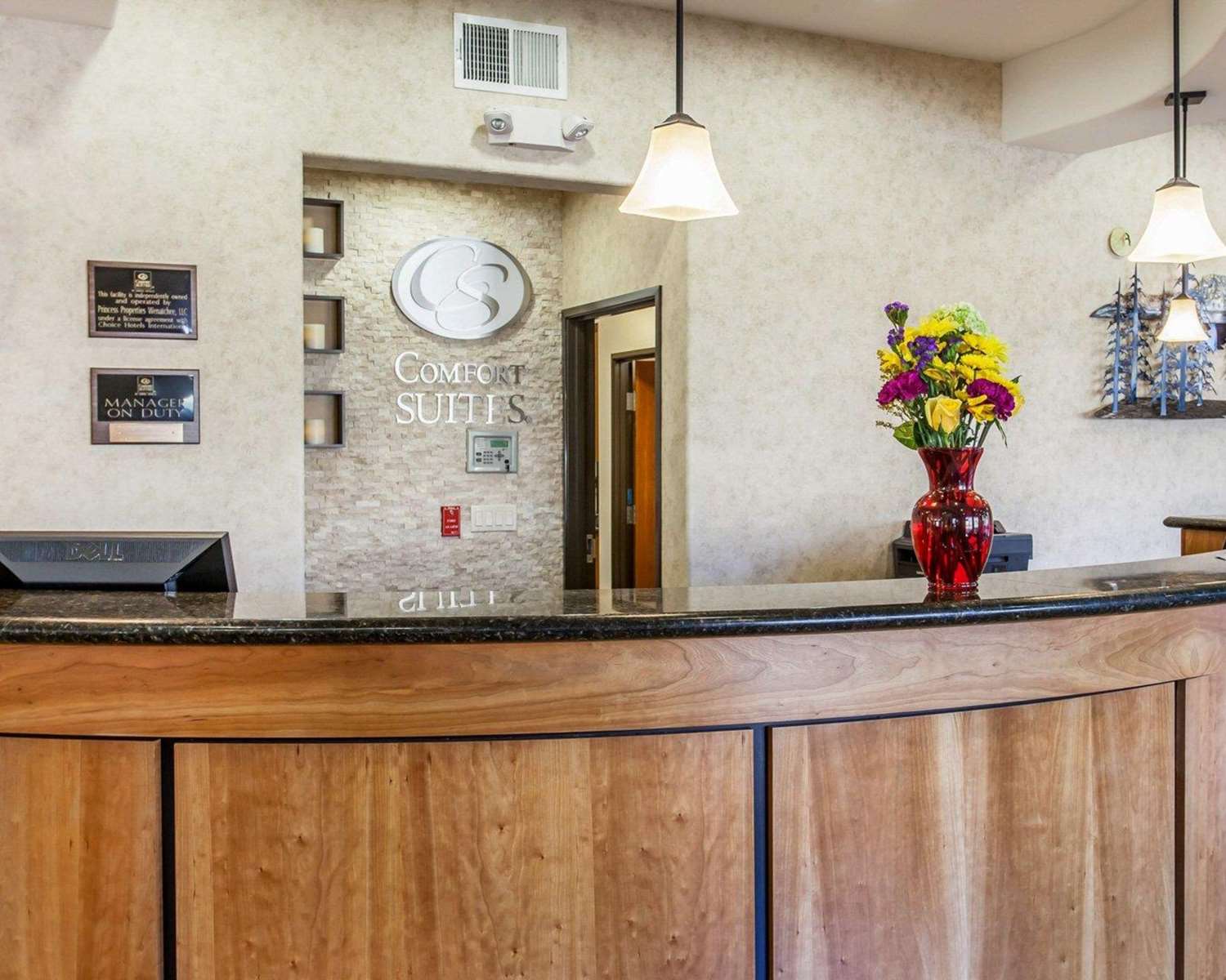 Comfort Suites Wenatchee Leavenworth 3/22