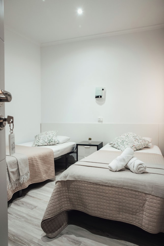 Hostal Ruta de Francia 11/50