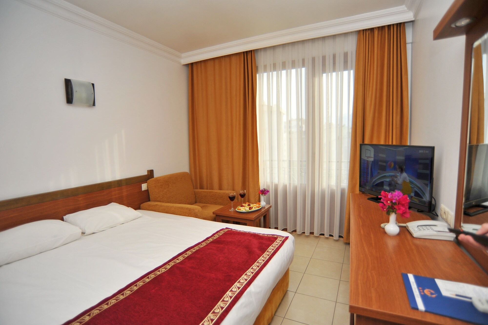 غرفة بإطلالة على البحر مفردة بسرير كوين، Hotel Royal Hill 4/10