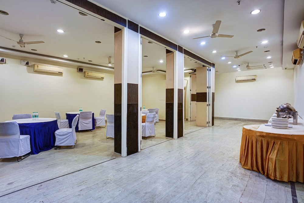 Hotel Amby Inn 28/50