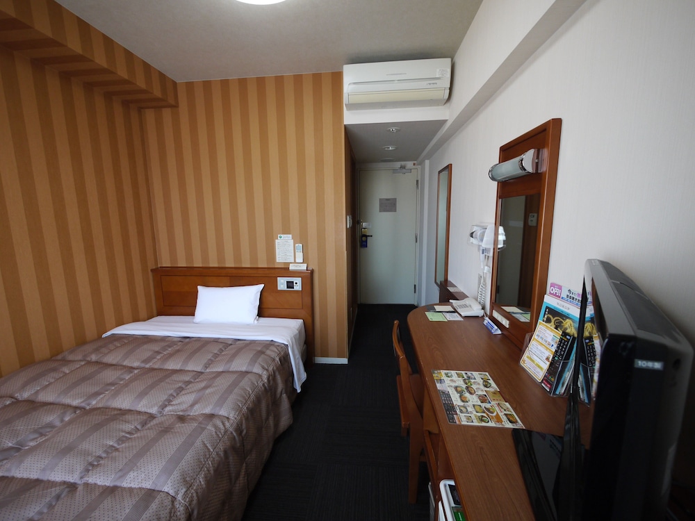 Hotel Route-Inn Furukawa Ekimae 13/53