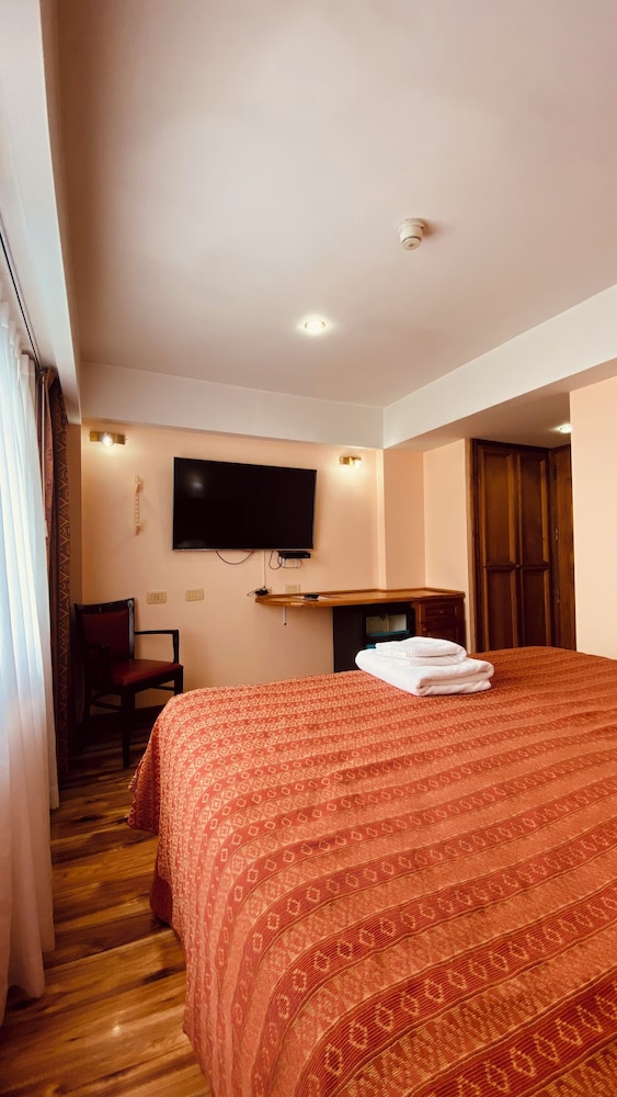 VILLA BRESCIA HOTEL 9/54