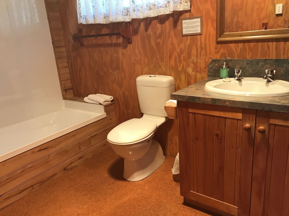 Cradle Mountain Highlanders Cottages 65/71