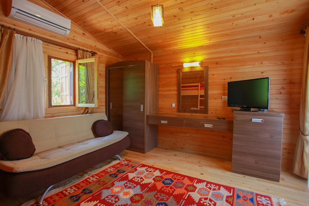 Baris Pension & Bungalows 20/50