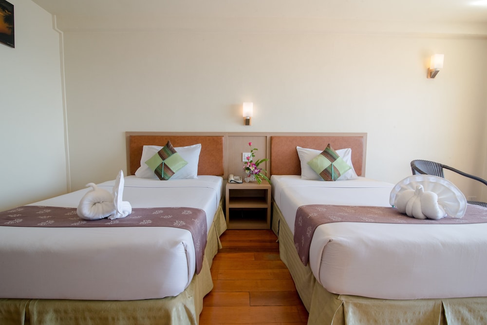 New Travel Beach Resort 17/68