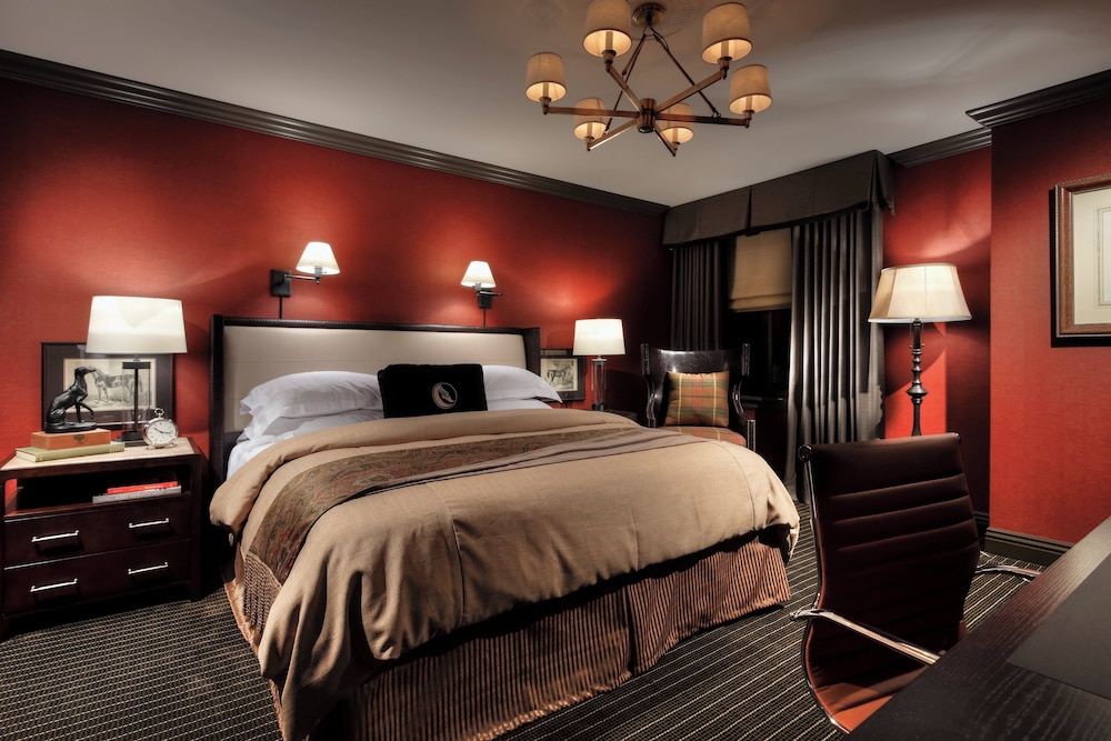 DELUXE, KING BED, CITY VIEW, ACCESSIBLE