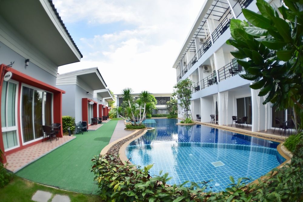 Milano Hua Hin 65/68