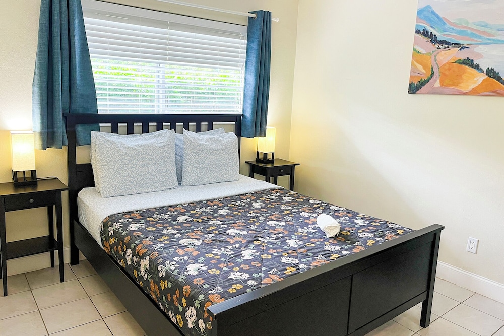 Sunny Isles Apartments 19/73