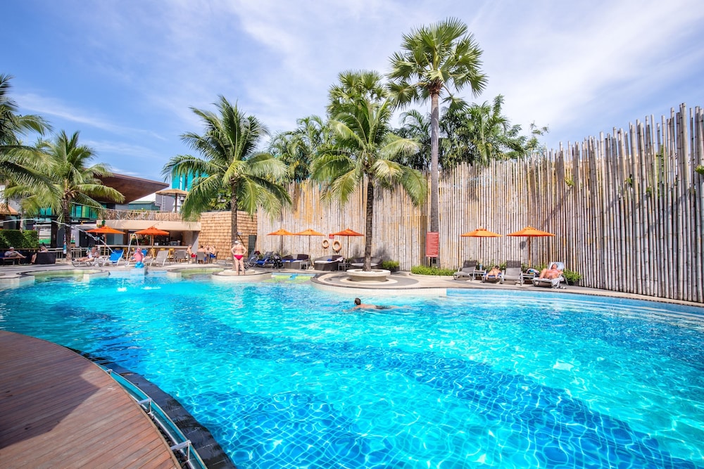 The Beach Heights Resort 75/76