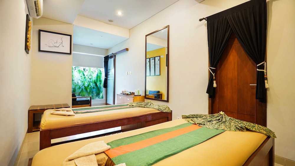 SAMAJA BEACHSIDE VILLAS 29/76